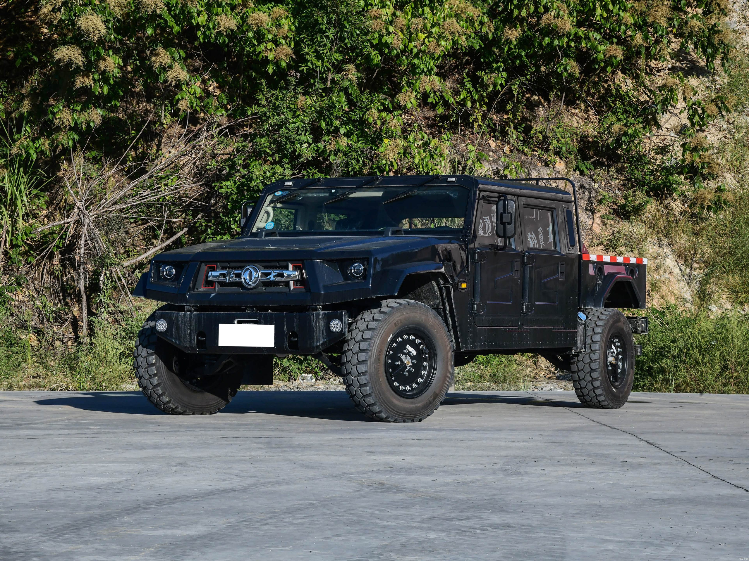 Мэнши M50 2022 4.0T АТ Никсингер 500 Double Cab